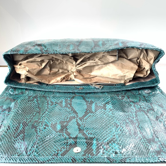 Rare Prada oversized clutch purse in genuine green python snakeskin leather nwot - Picture 7 of 16